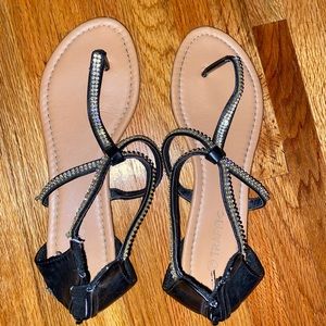 Black strap sandals with crystals. Zip up back